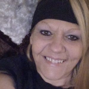 Meet your Posher, Tina